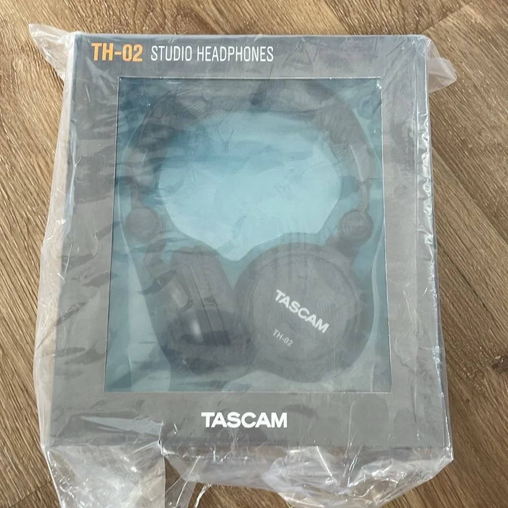 NWT Blue Yeti Ultimate USB Microphone, Tascam Closed-Back Prof Headphones & More
